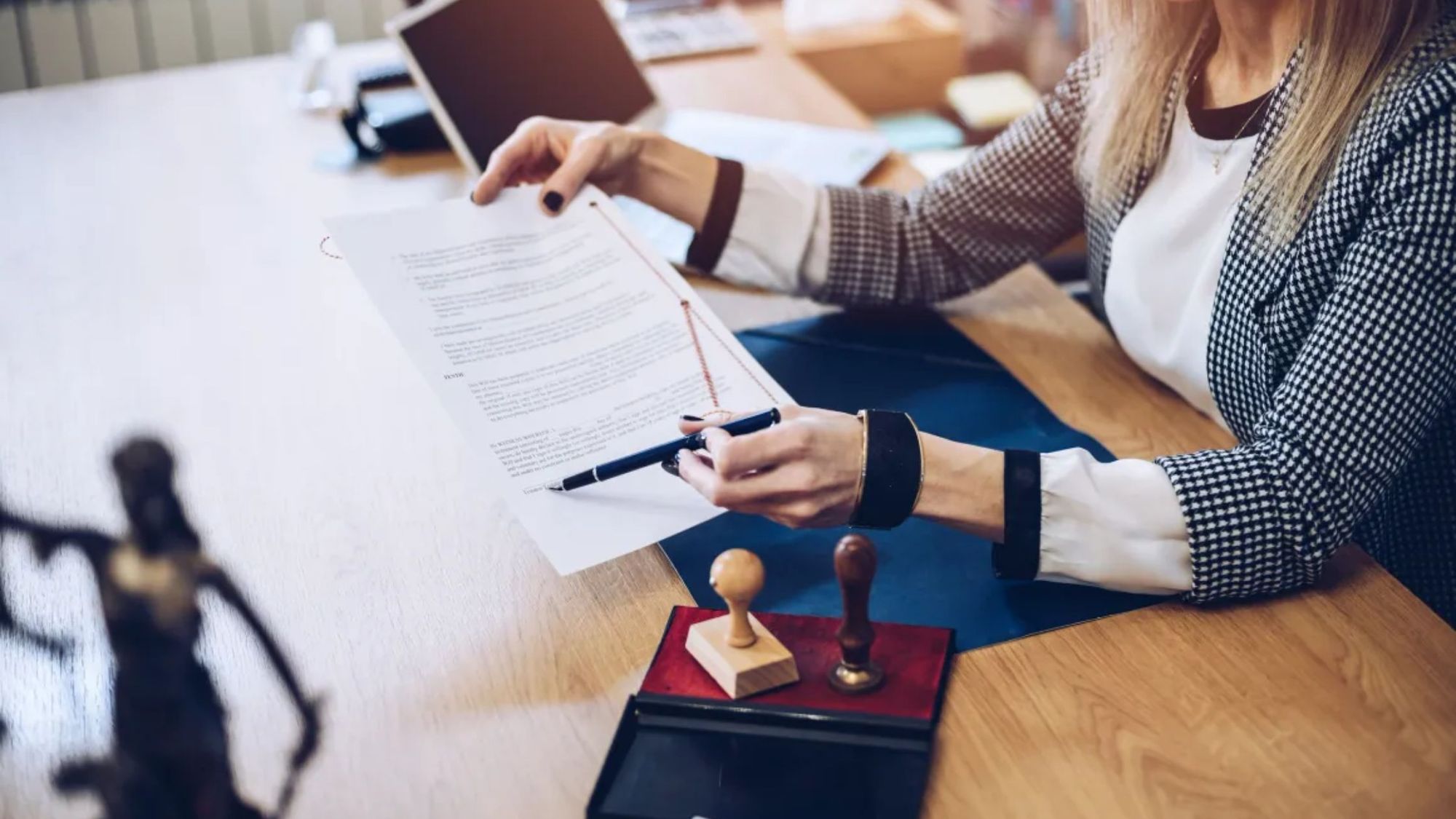 Deed Preparation Services Arizona for Property Transfers